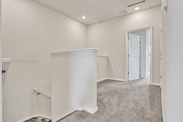 2202 S Appleton Circle S, Oakland Park, FL 33309