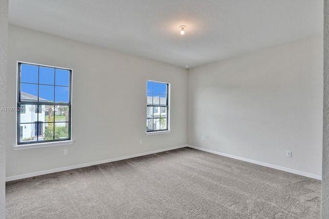 2202 S Appleton Circle S, Oakland Park, FL 33309