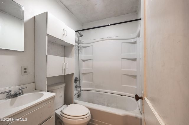 413 Seymour Street, Aberdeen, NC 28315