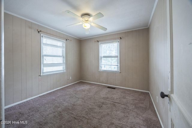 413 Seymour Street, Aberdeen, NC 28315