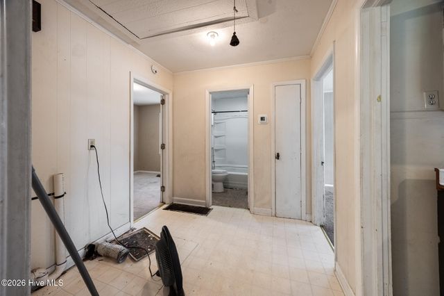 413 Seymour Street, Aberdeen, NC 28315