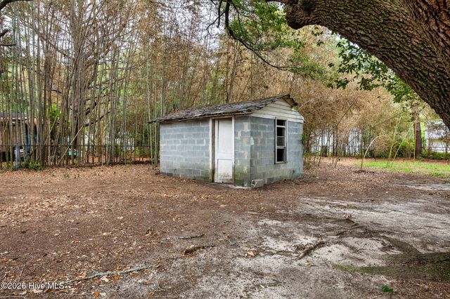 413 Seymour Street, Aberdeen, NC 28315