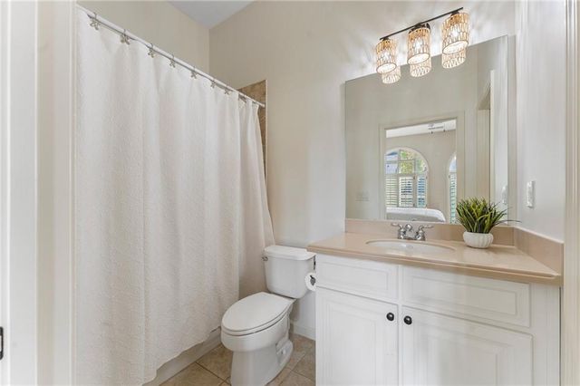 1950 Heritage Walk, Alpharetta, GA 30004