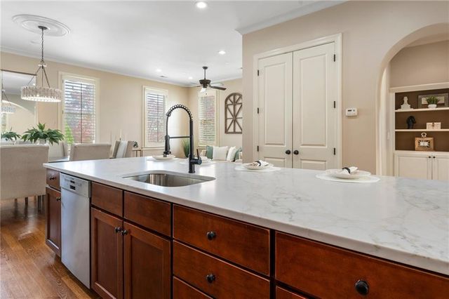 1950 Heritage Walk, Alpharetta, GA 30004