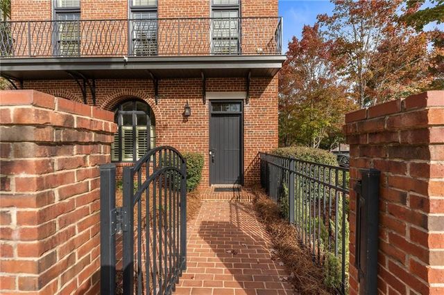 1950 Heritage Walk, Alpharetta, GA 30004