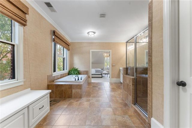 1950 Heritage Walk, Alpharetta, GA 30004