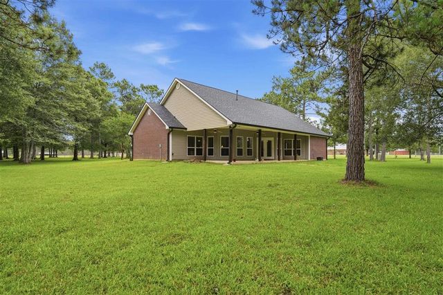 4076 Hecker Road, Iowa, LA 70647