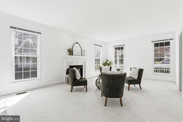 5 ENGLES CT, Stafford, VA 22554