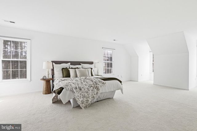 5 ENGLES CT, Stafford, VA 22554