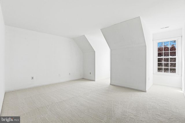 5 ENGLES CT, Stafford, VA 22554