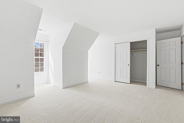 5 ENGLES CT, Stafford, VA 22554