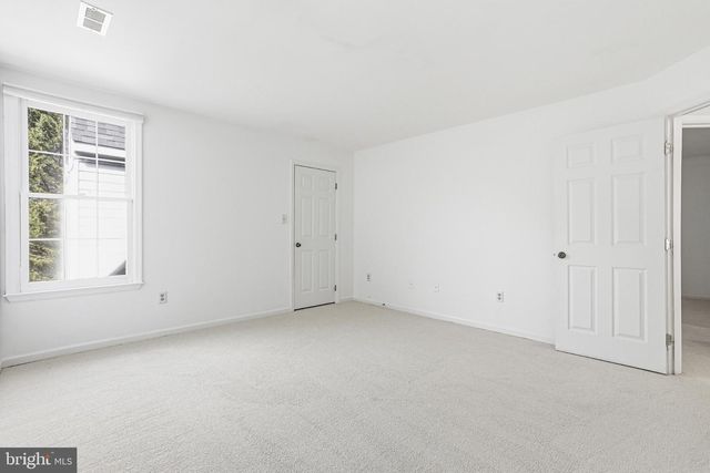 5 ENGLES CT, Stafford, VA 22554