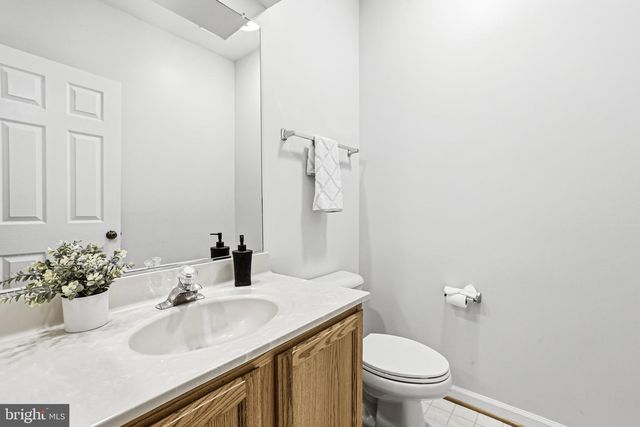 5 ENGLES CT, Stafford, VA 22554