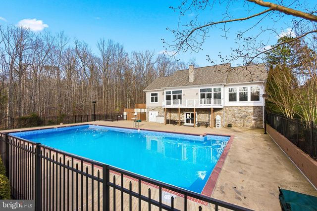 5 ENGLES CT, Stafford, VA 22554