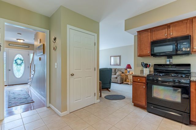 73 Milo Lane, Somersworth, NH 03878