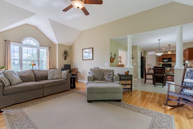 73 Milo Lane, Somersworth, NH 03878