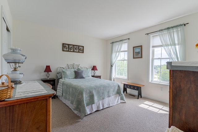73 Milo Lane, Somersworth, NH 03878