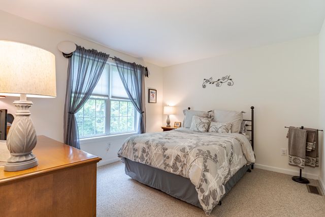 73 Milo Lane, Somersworth, NH 03878