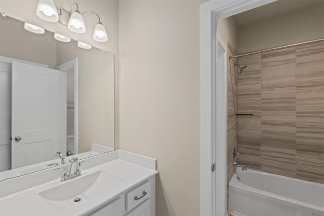 7026 Coneflower Creek Court, Katy, TX 77493