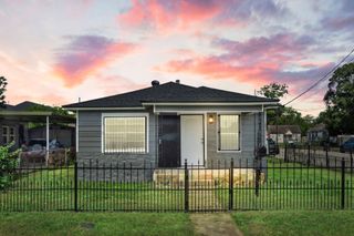 5519 Chapman Street, Houston, TX 77009
