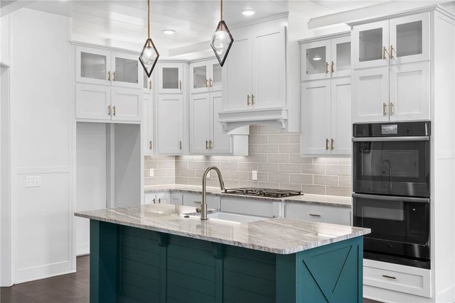 3364 Sagely Lane, Springdale, AR 72764