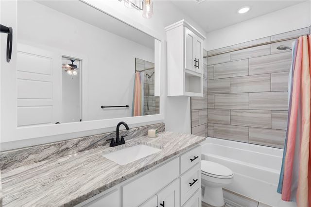 3364 Sagely Lane, Springdale, AR 72764