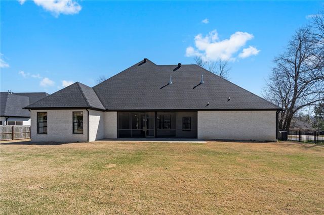 3364 Sagely Lane, Springdale, AR 72764
