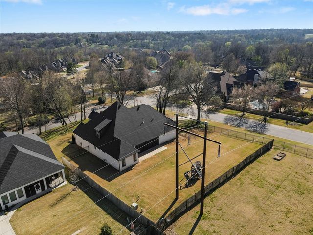 3364 Sagely Lane, Springdale, AR 72764