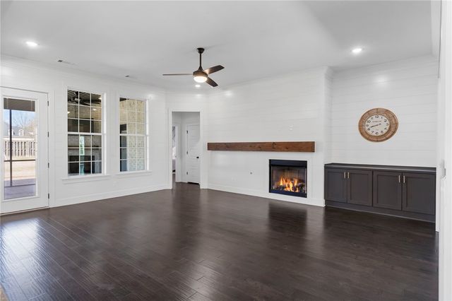 3364 Sagely Lane, Springdale, AR 72764