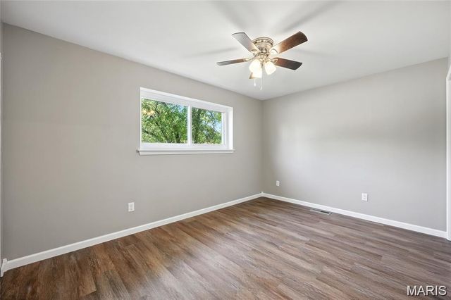 2320 Patterson Road, Florissant, MO 63031