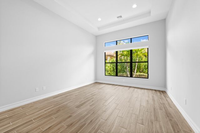 11795 Vivar Run, Parkland, FL 33076