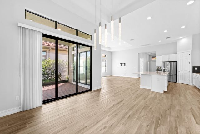 11795 Vivar Run, Parkland, FL 33076