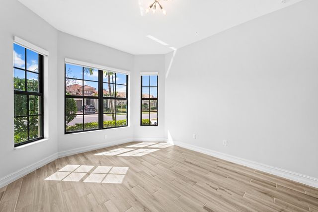 11795 Vivar Run, Parkland, FL 33076