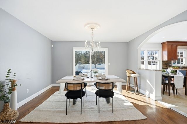 26 E Harrison Pl, Livingston Twp., NJ 07039