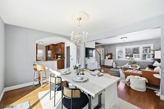 26 E Harrison Pl, Livingston Twp., NJ 07039