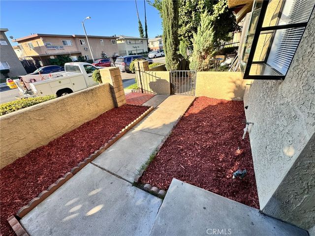 1667 E Kingsley, Pomona, CA 91767