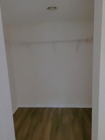 4195 N Haverhill Road 324, West Palm Beach, FL 33417