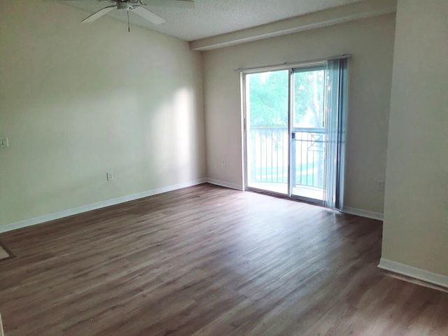 4195 N Haverhill Road 324, West Palm Beach, FL 33417