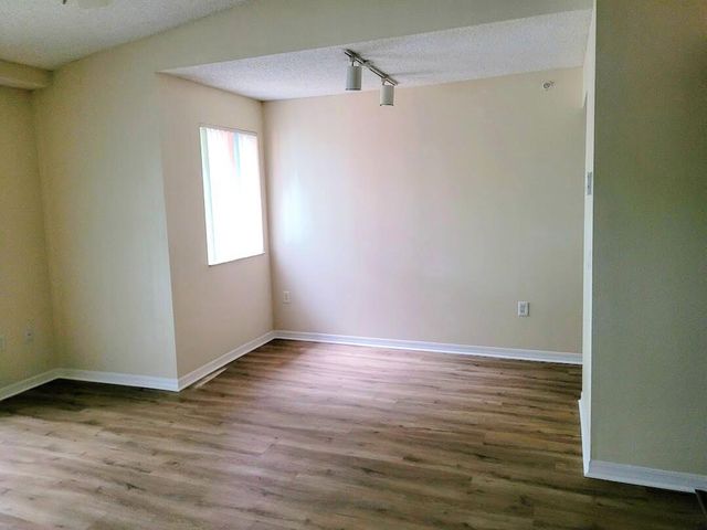 4195 N Haverhill Road 324, West Palm Beach, FL 33417