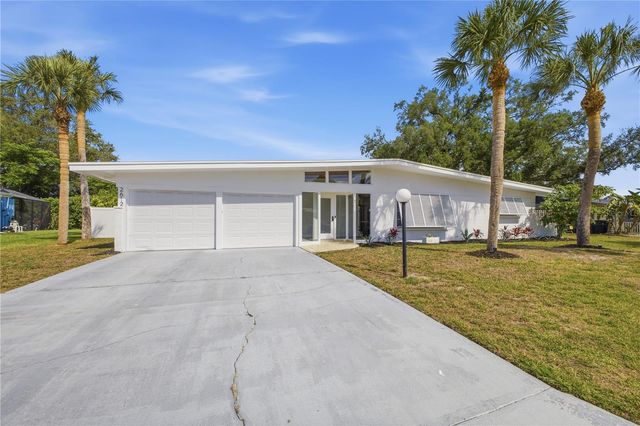 2612 BOTANY AVENUE, Sarasota, FL 34239