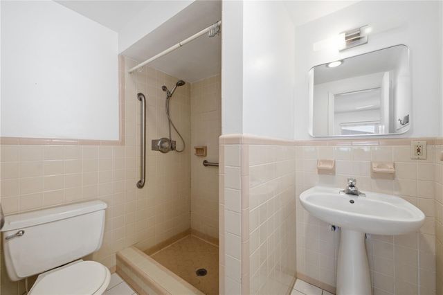 2612 BOTANY AVENUE, Sarasota, FL 34239