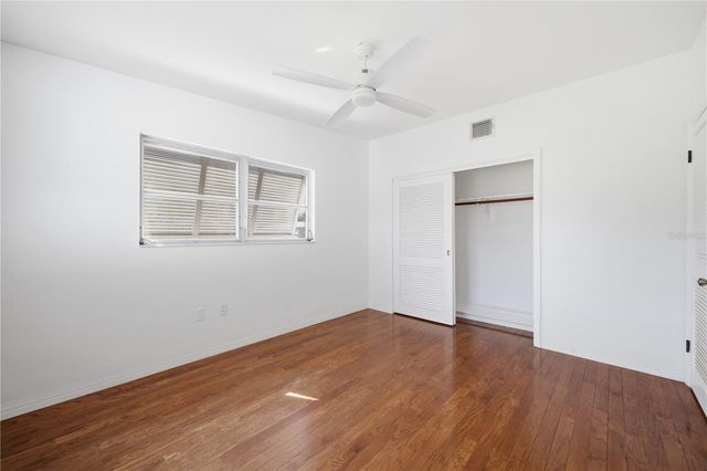 2612 BOTANY AVENUE, Sarasota, FL 34239