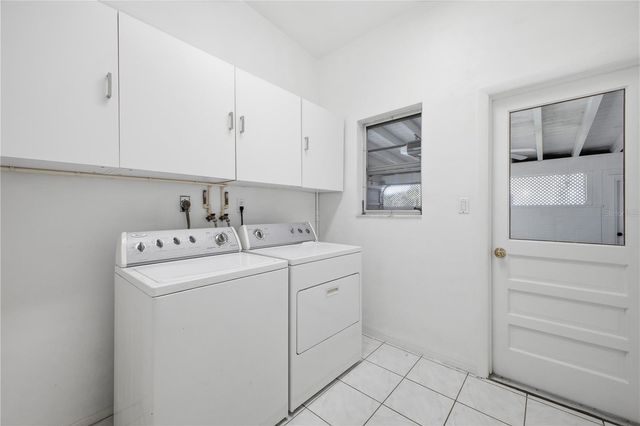 2612 BOTANY AVENUE, Sarasota, FL 34239