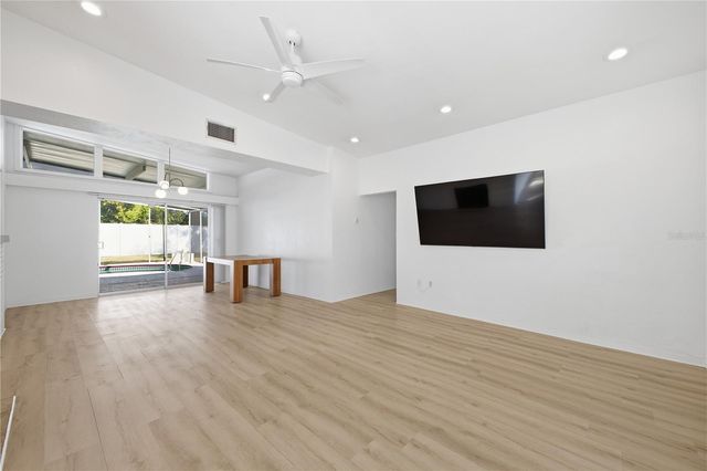 2612 BOTANY AVENUE, Sarasota, FL 34239