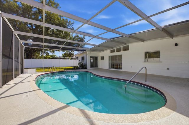 2612 BOTANY AVENUE, Sarasota, FL 34239