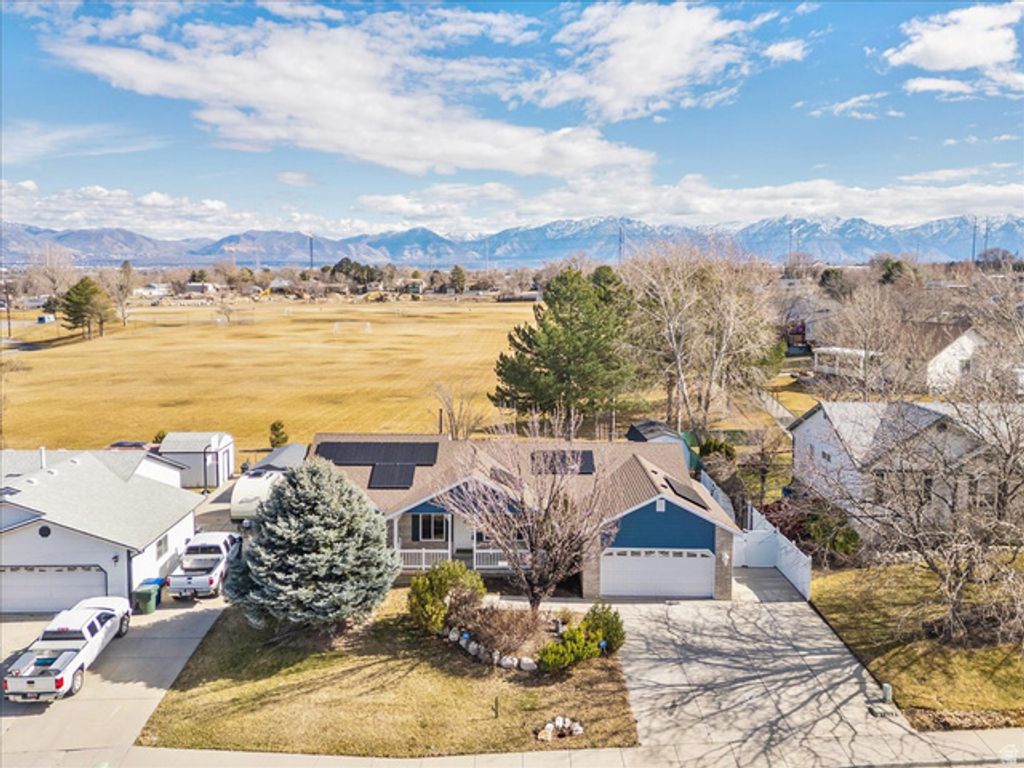3899 S CHATTERLEIGH RD, West Valley City, UT 84128