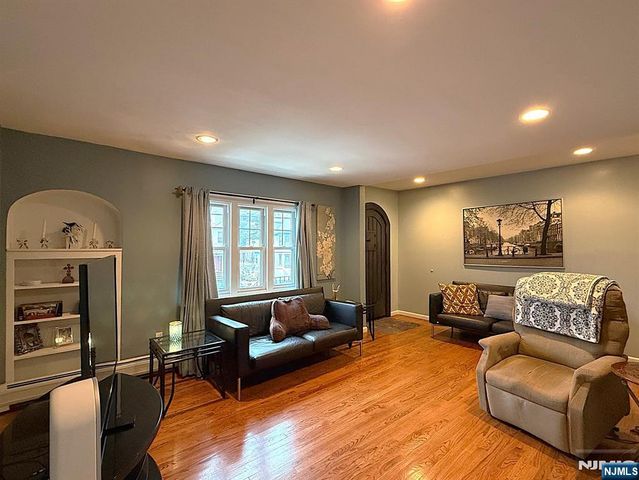 632 Belgrove Drive, Kearny, NJ 07032