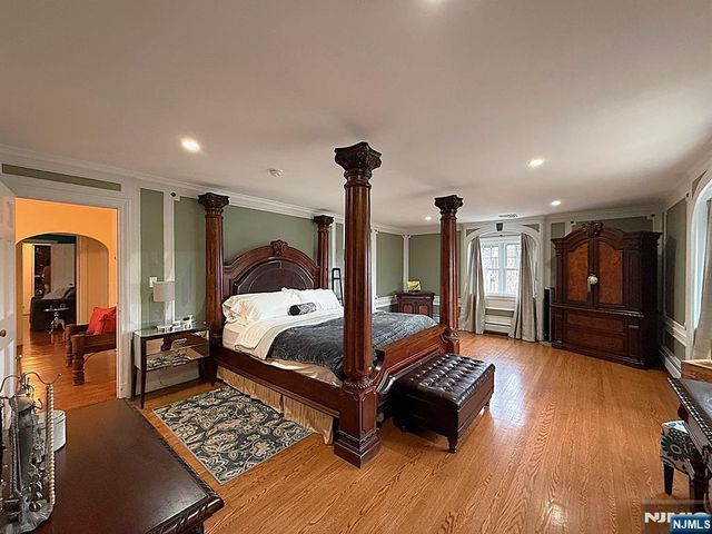 632 Belgrove Drive, Kearny, NJ 07032