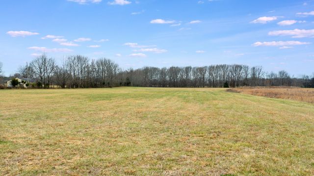 3021 Highway 25, Cottontown, TN 37048