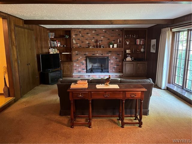 82 Deer Run, Amherst, NY 14221